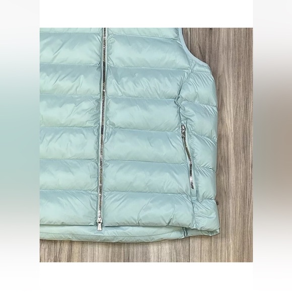 Peter Millar Golf Chiron Hooded Vest Cirrus Blue LF2EZ302 Women’s Size Large NWT - Picture 11 of 13